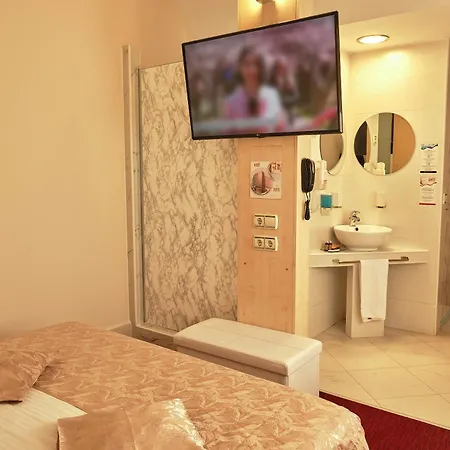 Hello Hotels Bucuresti Gara De Nord Exterior photo