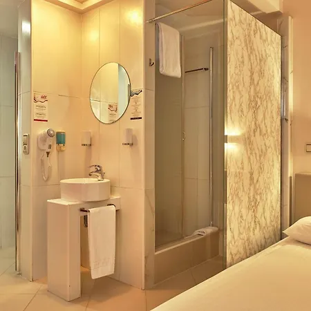 Hello Hotels Bucuresti Gara De Nord Exterior photo