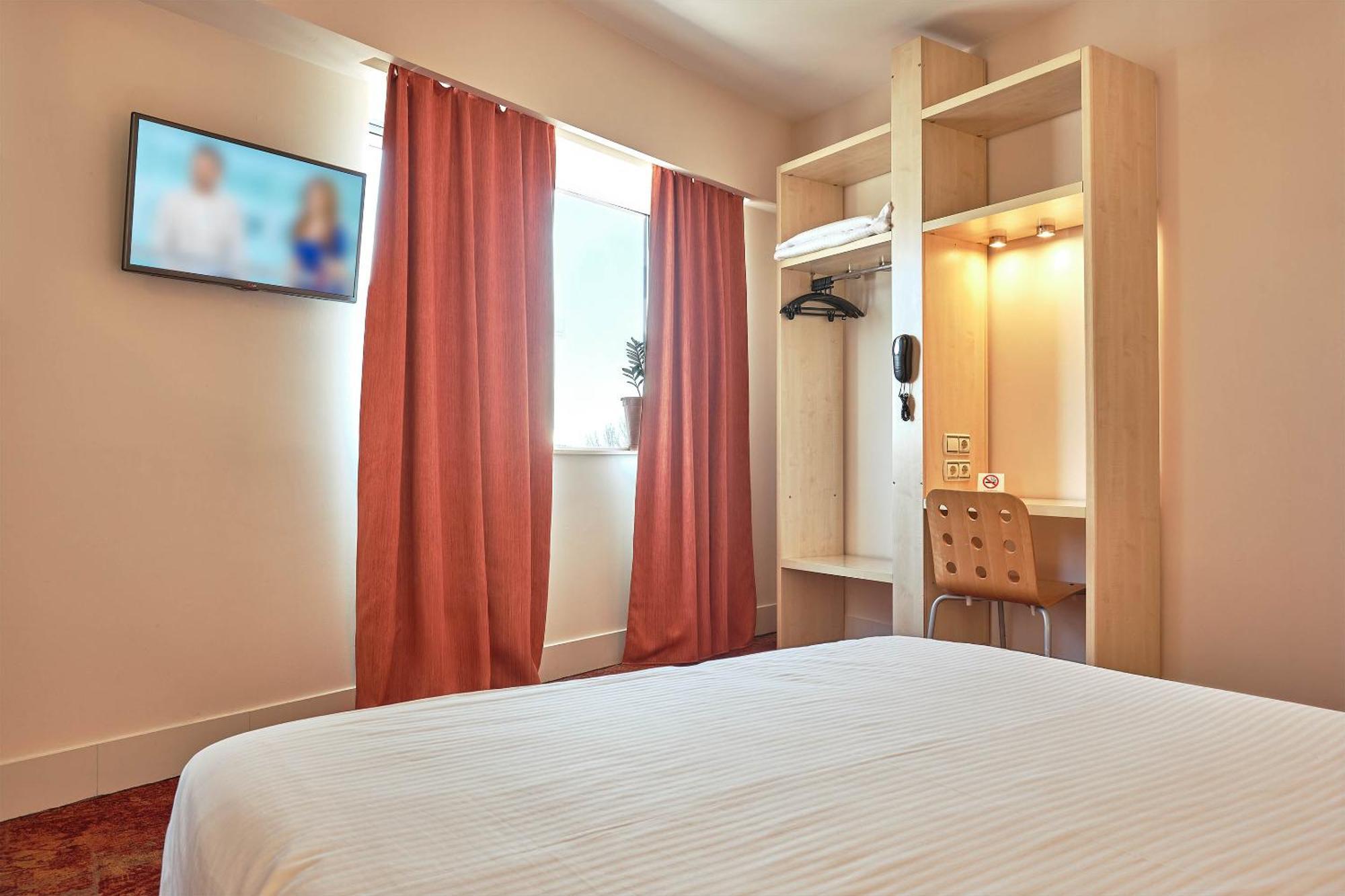 Hotel Hello Gara De Nord 2*